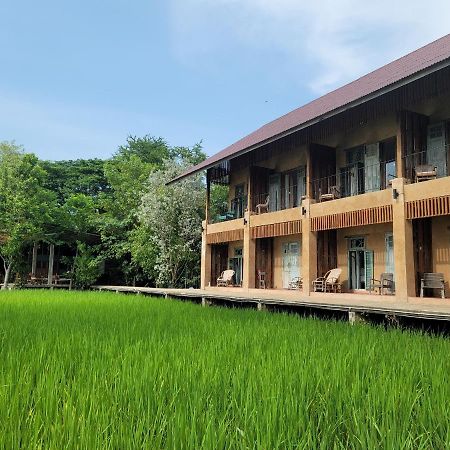 Phu-Anna Eco House Hotel Hot Bagian luar foto