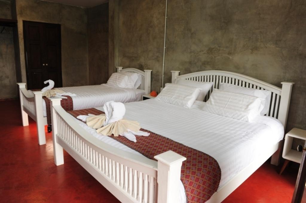 Phu-Anna Eco House Hotel Hot Bagian luar foto